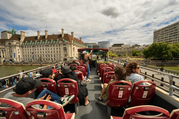 London Private Tours | Cobblestone Road London - Licensed Guides - Cobblestone Road London
